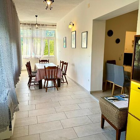 Apartments Mikelic Kampor Εξωτερικό φωτογραφία