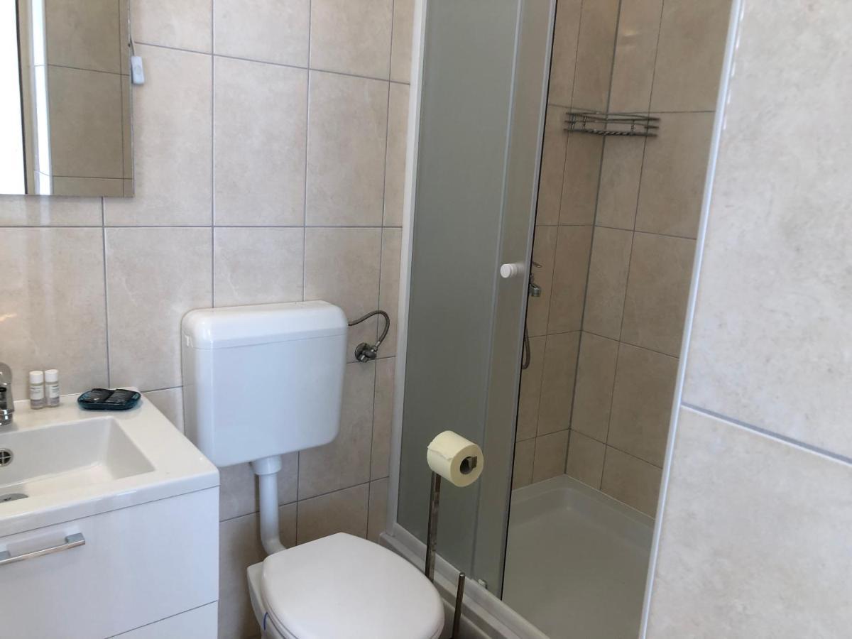Apartments Mikelic Kampor Εξωτερικό φωτογραφία