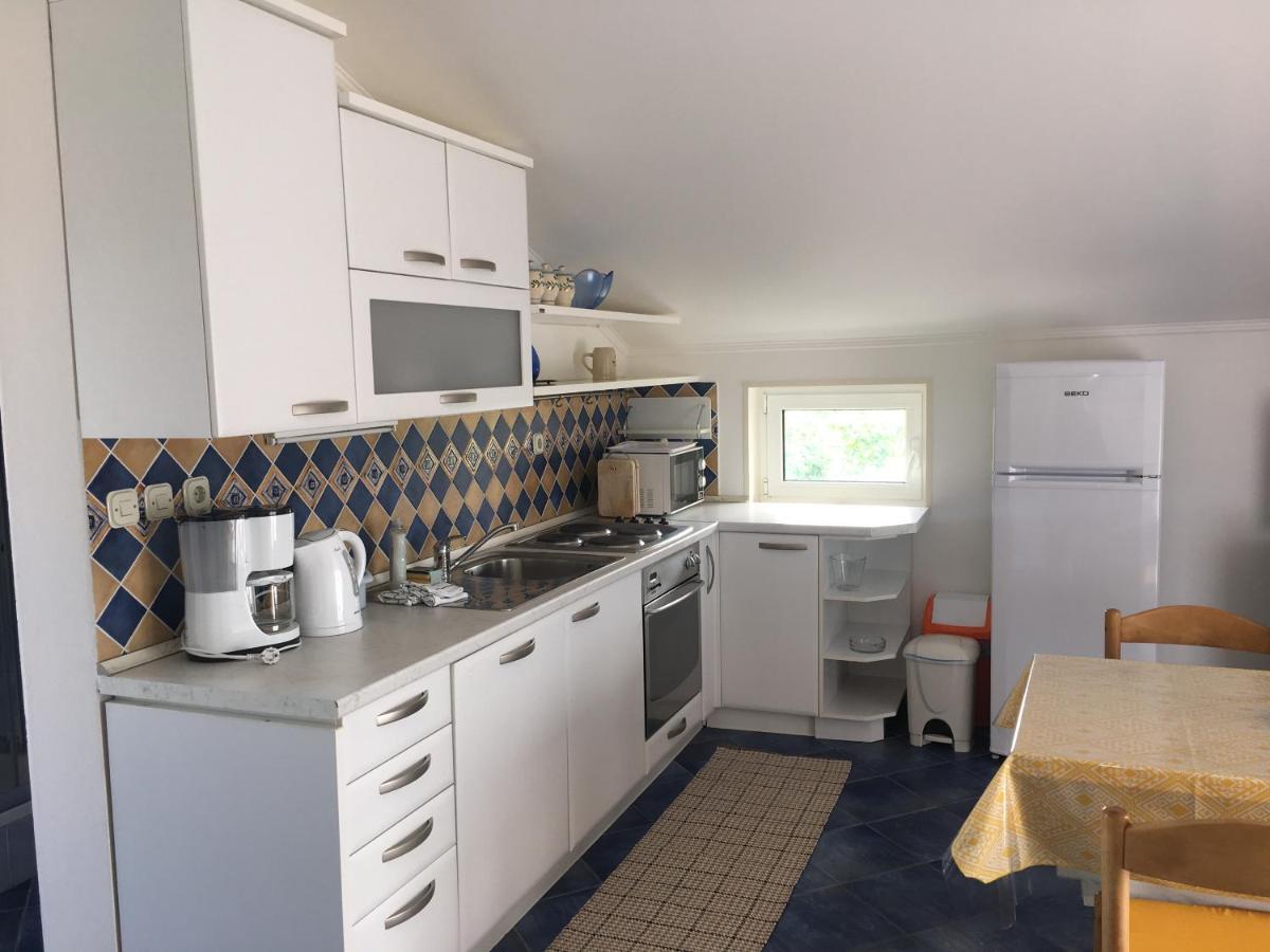 Apartments Mikelic Kampor Εξωτερικό φωτογραφία