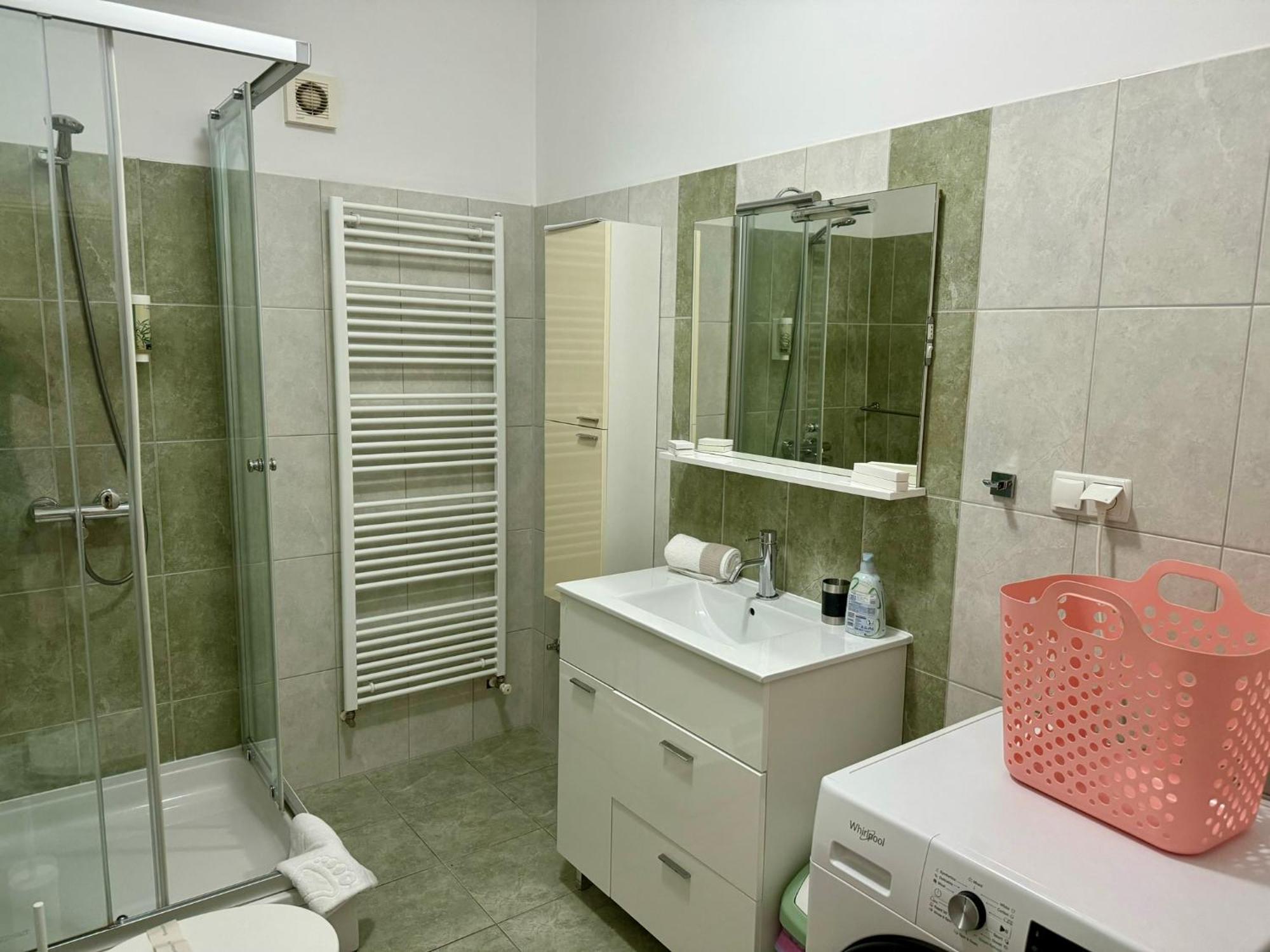 Apartments Mikelic Kampor Εξωτερικό φωτογραφία